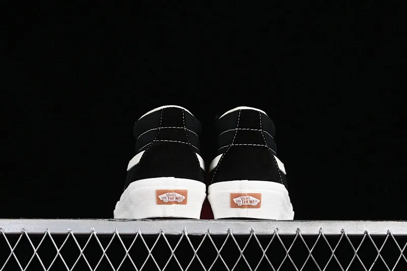 All categories Vans Vans series Vans Mid Vans China Vans SK8-Hi VR3 Vans official environmentally friendly black and white mid-top classic simple casual canvas shoes VN0A4UWIVNE